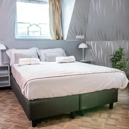 Golden Zaan Hotel, Zaandam-amsterdam 3*