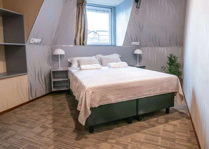 Golden Zaan Hotel, Zaandam-amsterdam מלון